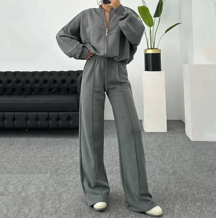 URBANEASE ZIPPERED SWEATER & TROUSERS