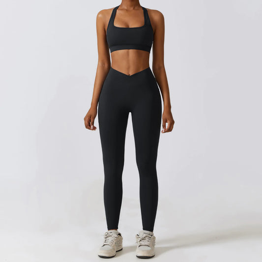 SPORTS SET WITH TOP AND LEGGINGS