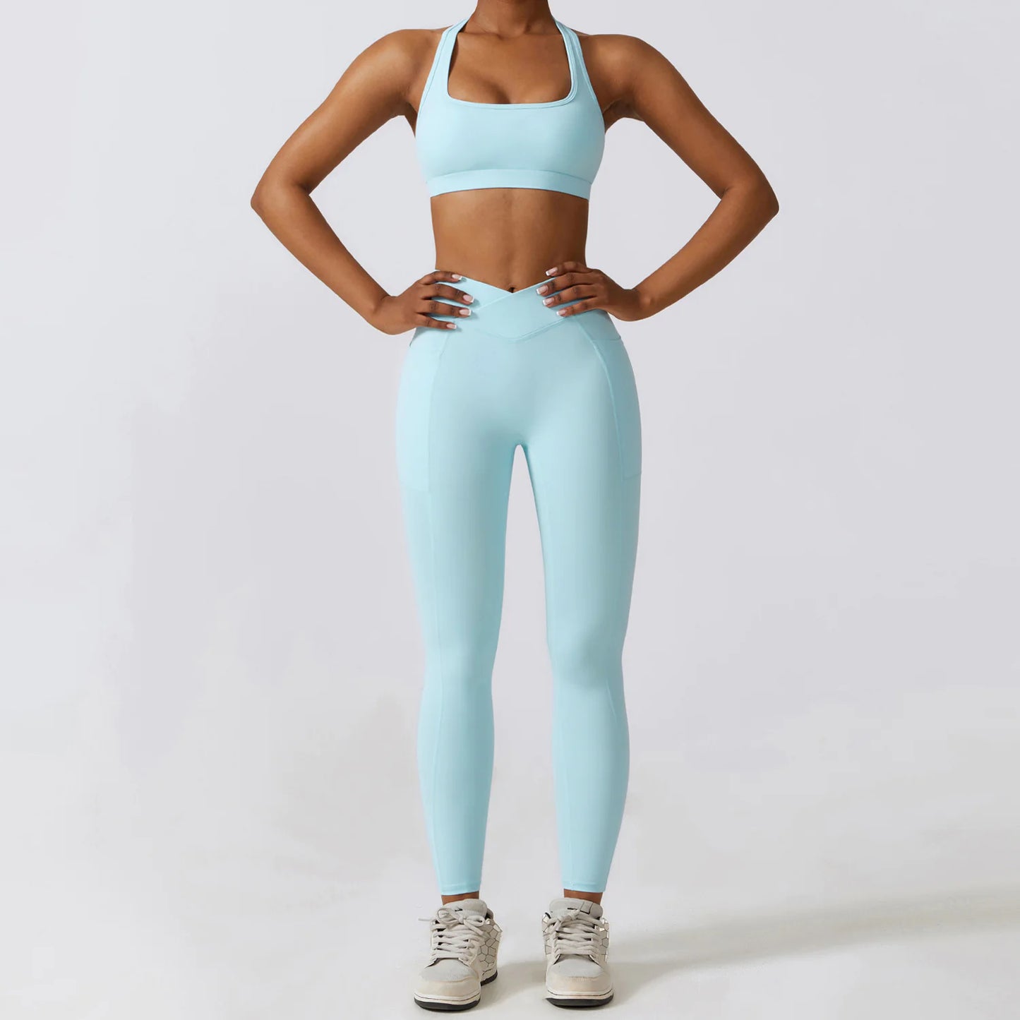 SPORTS SET WITH TOP AND LEGGINGS